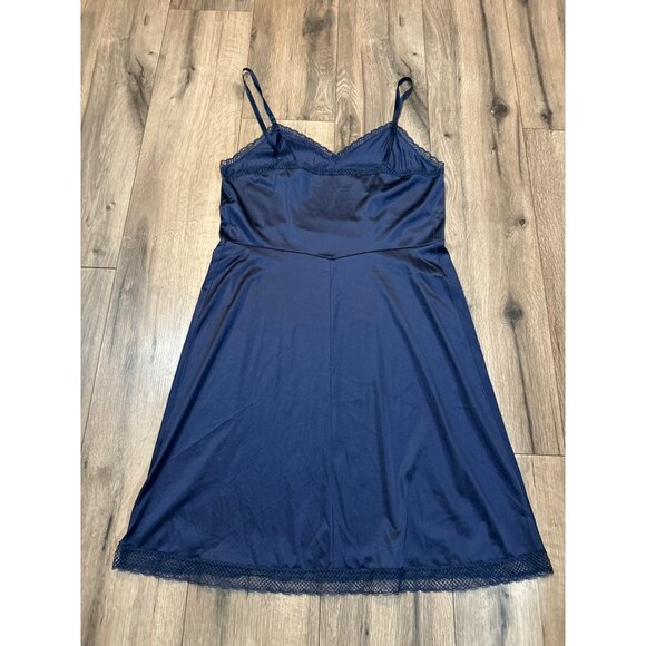 Vanity Fair Womens Nylon Antron Slip Lace Trim Size 38 Midnight Blue USA - Picture 7 of 10